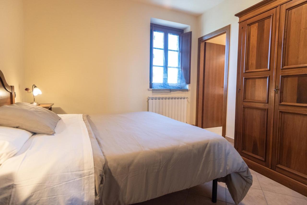 אסיסי Residenza Il Falchetto מראה חיצוני תמונה