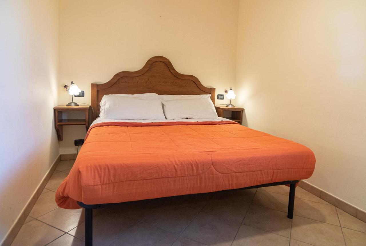 אסיסי Residenza Il Falchetto מראה חיצוני תמונה