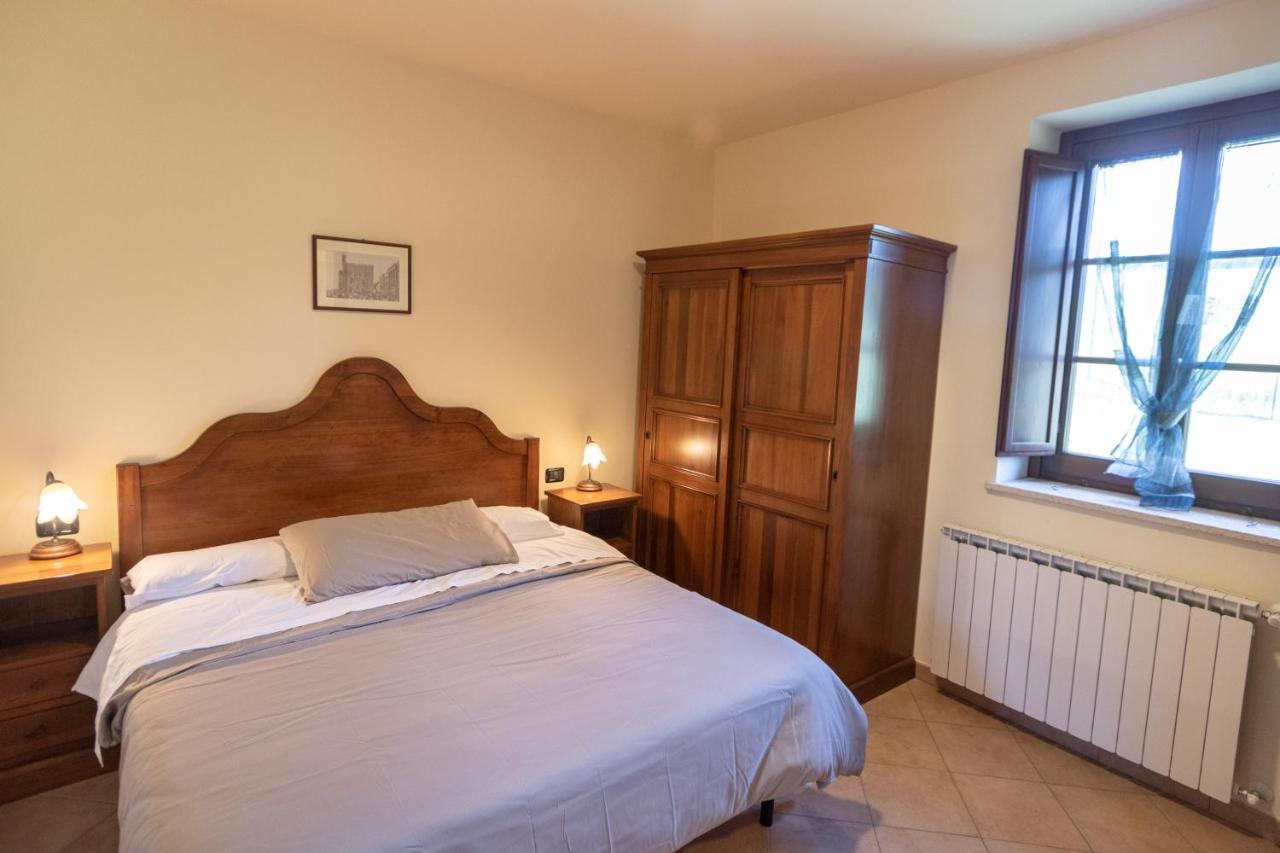 אסיסי Residenza Il Falchetto מראה חיצוני תמונה