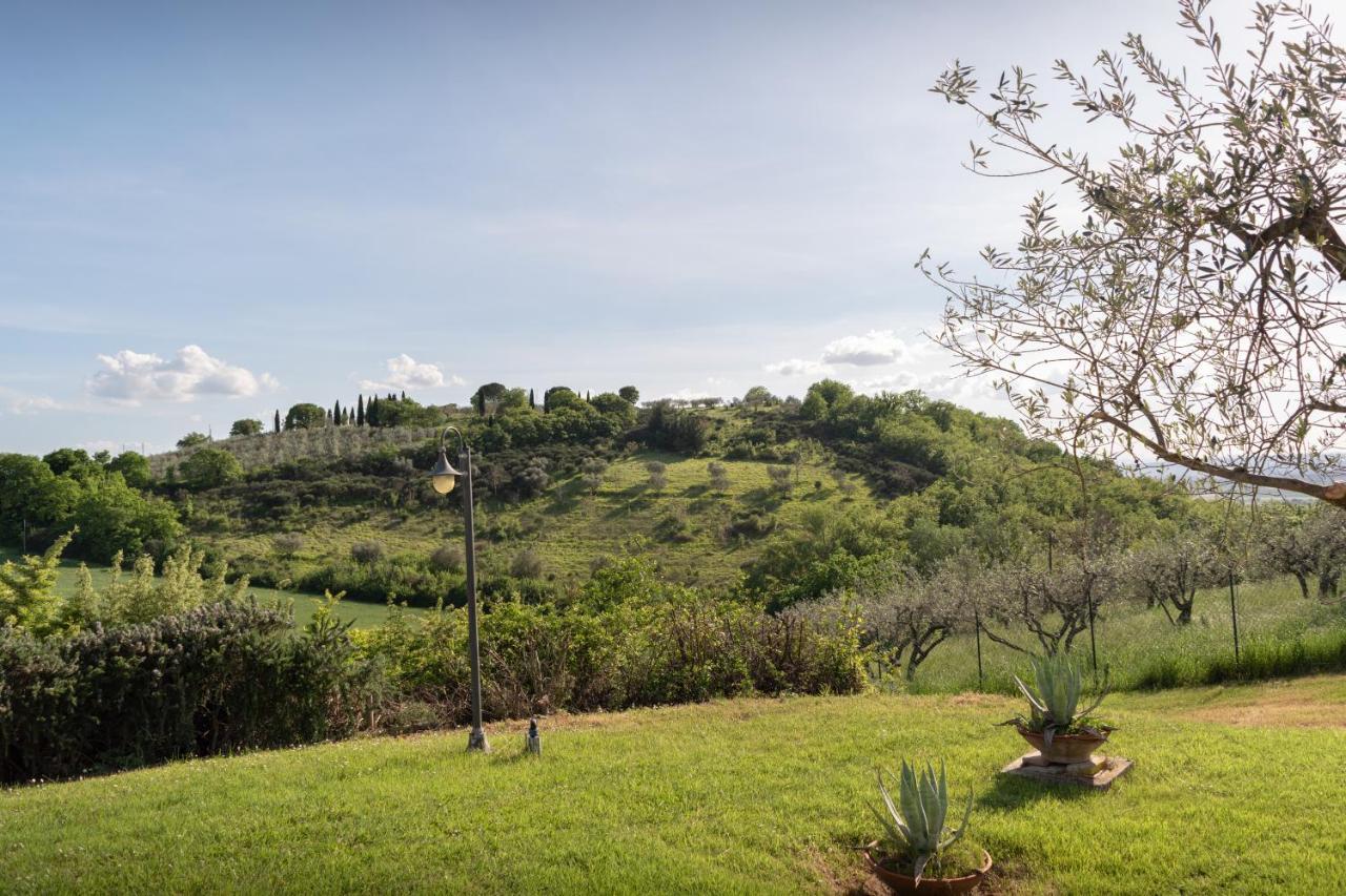 אסיסי Residenza Il Falchetto מראה חיצוני תמונה